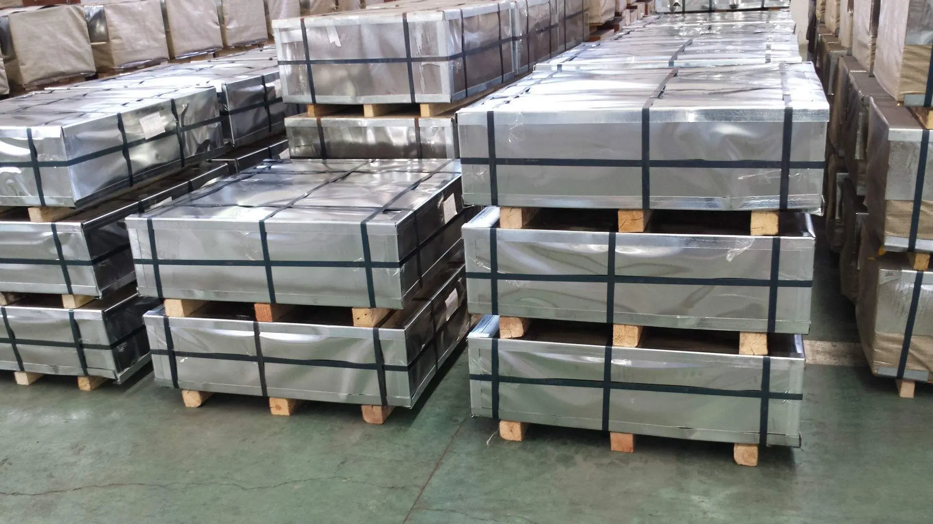 Uses of galvanized sheet